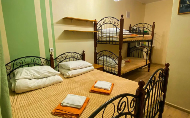 Mini-Mani на Марата