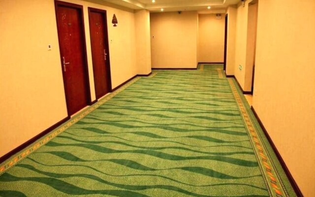 GreenTree Inn Yangzhou Slender West Lake Wencheng Attic Express Hotel
