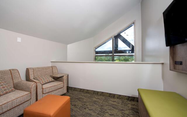 Best Western Plus Apple Valley Lodge Pigeon Forge
