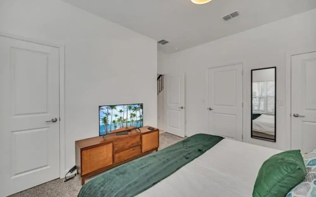 4228para 4 Bedroom Townhouse