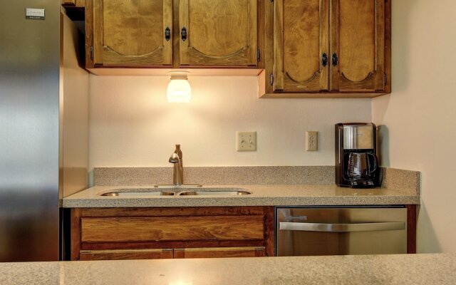 Comal River Condo 307