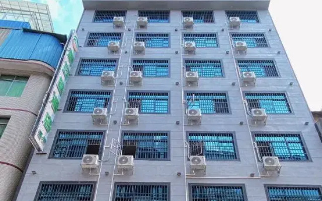 Xinxili Hotel (Napo Branch)