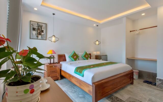 White House Villa Hoi An