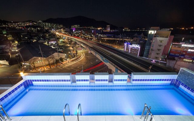 Yeosu Paradise Spa Pension