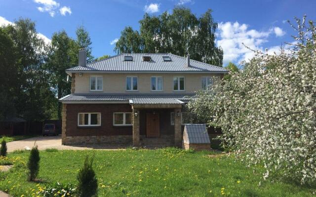 Отель «Коттедж на Волге в Завидово»