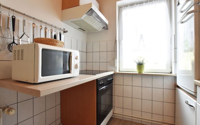 Luxurious Bungalow in Elmenhorst-Lichtenhagen with Garden