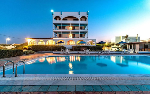 Hotel Tsagarakis Beach
