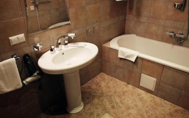 Nese Pramogu Bankas Guest House