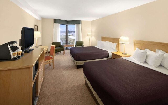 Travelodge Hotel Saskatoon