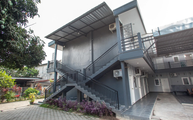 Super OYO Capital O 1176 J3 Residence Syariah