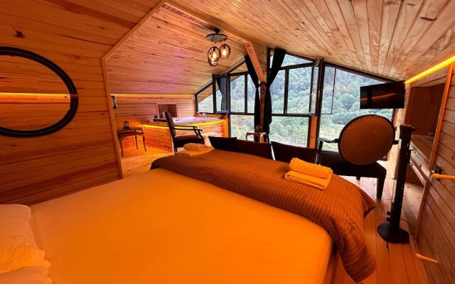 Meydan Şelale Dağ Evi