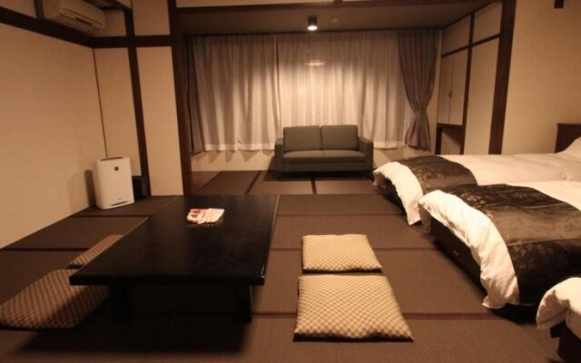 Fukumitsu Hanayama Onsen