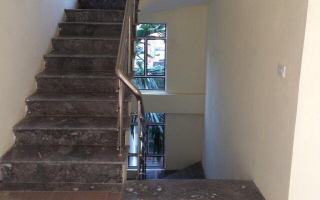 Airport Hotel Hanoi Convenient & Friendly