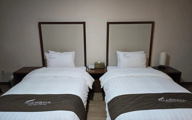 Narsha Hotel