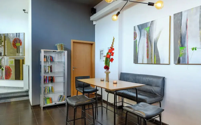 SleepinRoomz Boutique Hotel