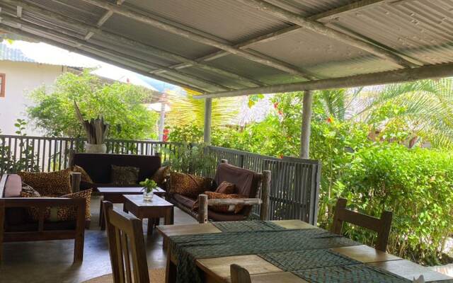 Shamba Village Hotel