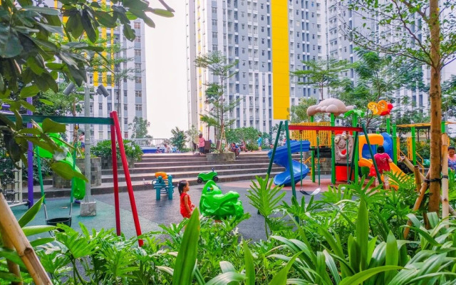 Fancy and Nice Studio at Springlake Summarecon Bekasi Apartment