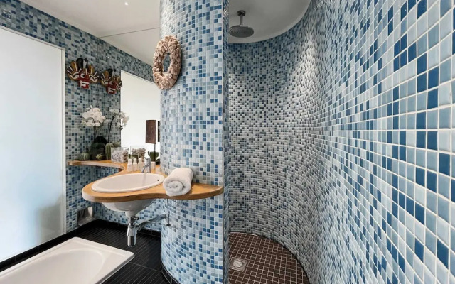 Quirky and Modern Clerkenwell Apartment