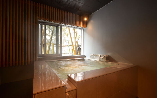 Shima Onsen Hinatamikan