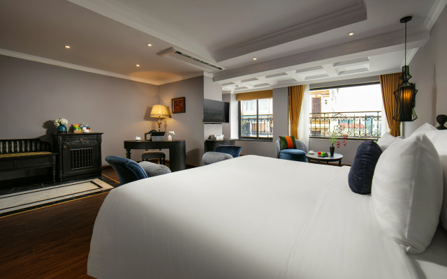 L'Heritage Hotel