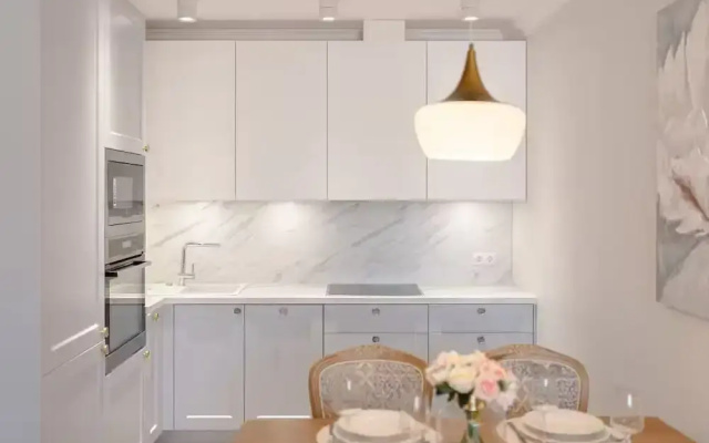 Toompea Castle 2 BR Old Town Apartment