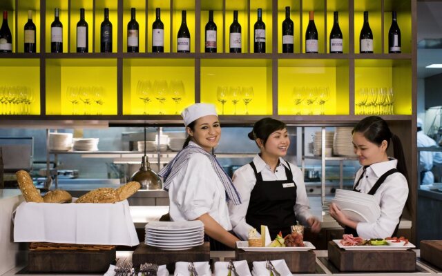 Melbourne Marriott Hotel