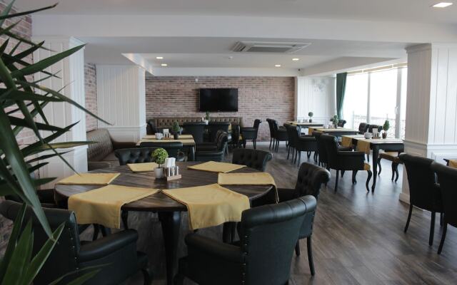 Gayasis Resort Hotel