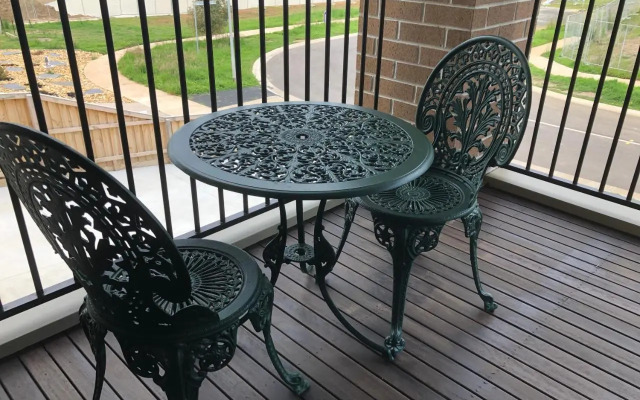 Seabreeze Haven -Wifi, Netflix, pet friendly beach house