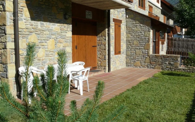 APARTMENTSUITESPAIN BAQUEIRA DUPLEX 9p