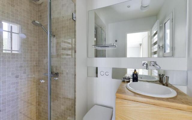 Maison Eygalières, 5 pièces, 6 personnes - FR-1-599-16