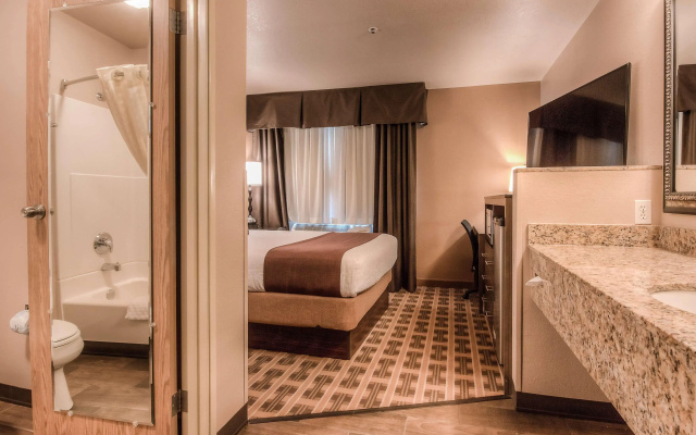 Best Western Plus Yakima Hotel