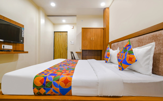 Fabhotel Atharv