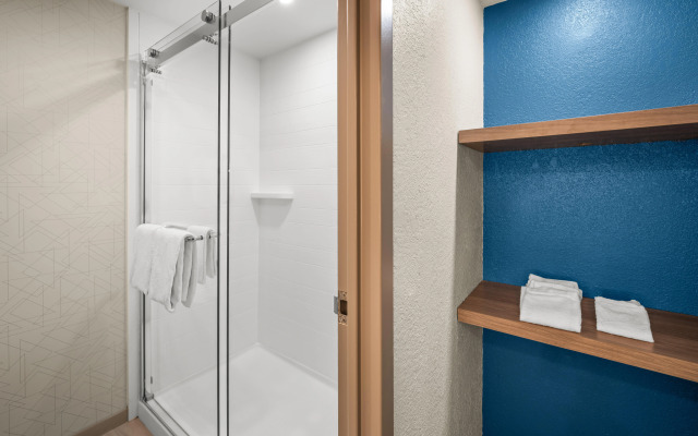 Holiday Inn Express Boston North-Woburn by IHG