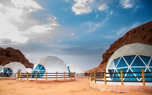Desert Season Camp
