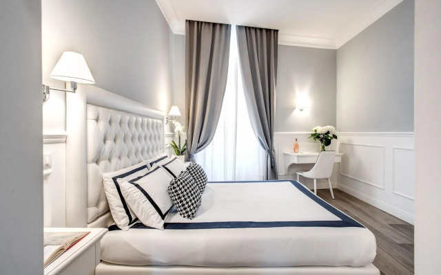 Rome55 - Piazza di Spagna