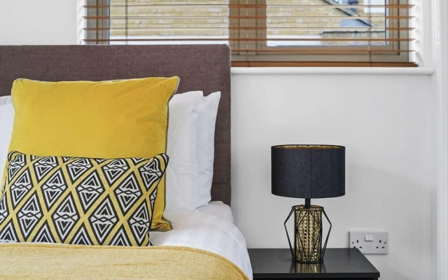 Gorgeous Canterbury Apartment