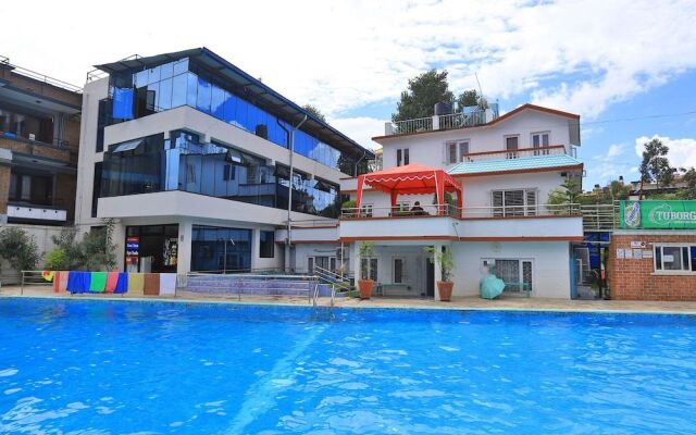 Oyo 591 Hotel Blue Moon