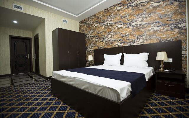 Kristal inn Hotel