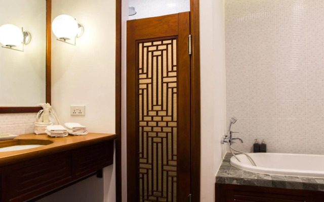 Amanjaya Pancam Suites Hotel