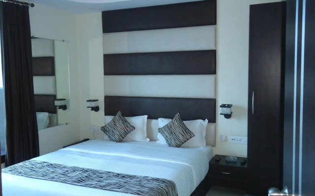 Oyo Rooms Parama Island Em Bypass