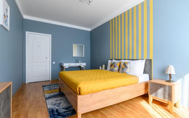 Letyourflat (Лэтюфлэт) на проспекте Невский 146