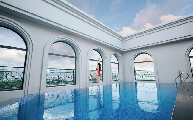 Glamour Hotel Da Nang