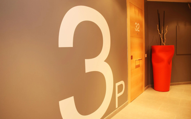 MH Apartments Suites