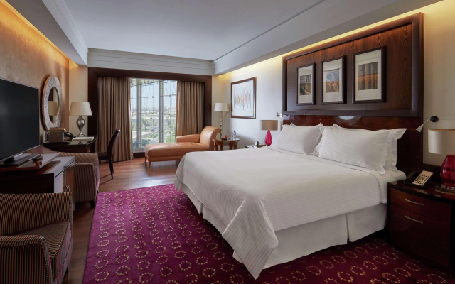 Отель Waldorf Astoria Cairo Heliopolis