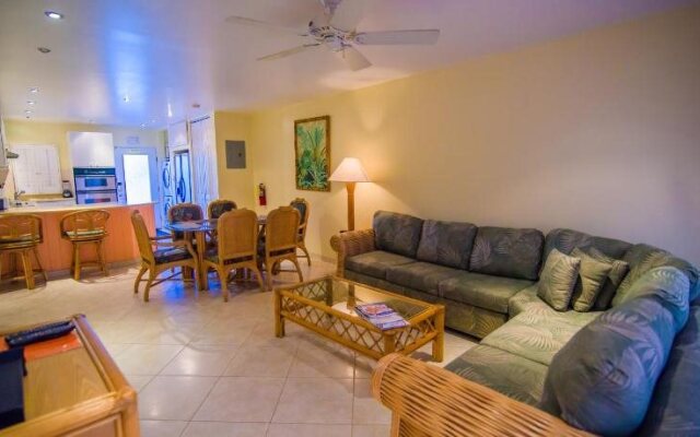 7 Mile Beach Resort & Club
