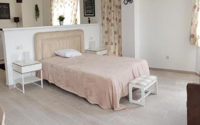 La Naval 209, 2ºB - NAIROBI -