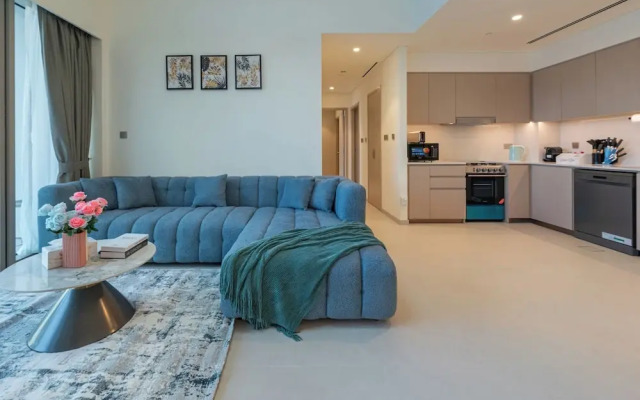 Luxury Stay with Burj views - 607