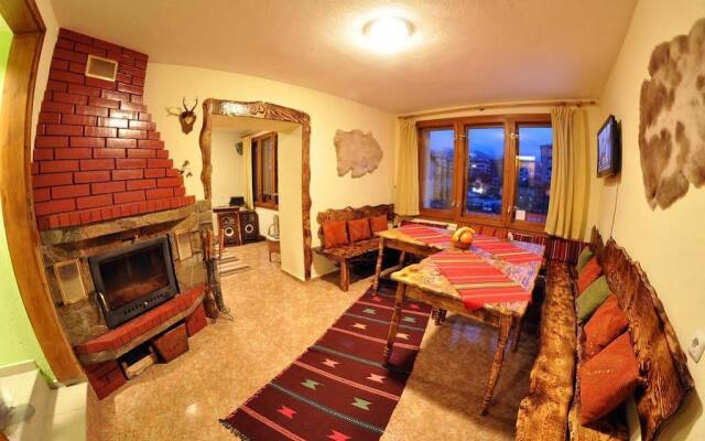 Eco House Family Hotel