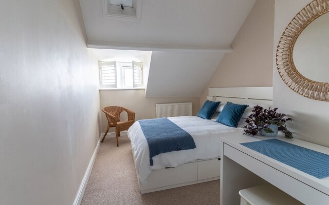 Stowaways Loft