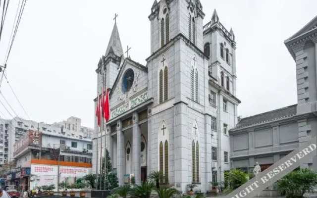 Jiyin Hostel